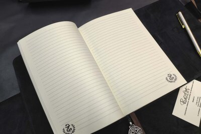 Подарок ручной работы из натуральной кожи | Кожаный ежедневник на шнуре