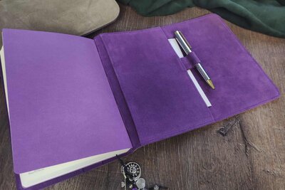 Подарок ручной работы из натуральной кожи | Замшевый ежедневник 11