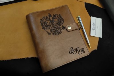 BazArt - Блокноты на кольцах из натуральной кожи | Блокнот с гербом РФ