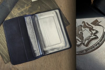 Подарок ручной работы из натуральной кожи | Подарочный набор: обложки на паспорт и автодокументы, брелок и визитница