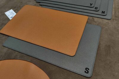 Подарок ручной работы из натуральной кожи | Плейсмат, сервировочная салфетка