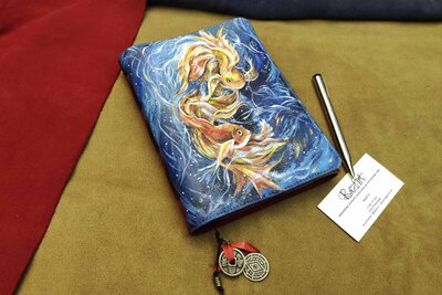 BazArt - Ежедневники с цветной росписью | Золотые рыбки