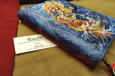 Подарок ручной работы из натуральной кожи | Золотые рыбки