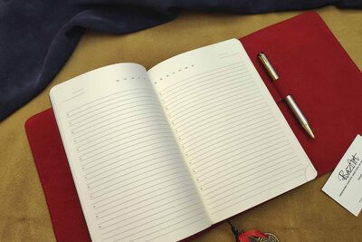 Подарок ручной работы из натуральной кожи | Золотые рыбки